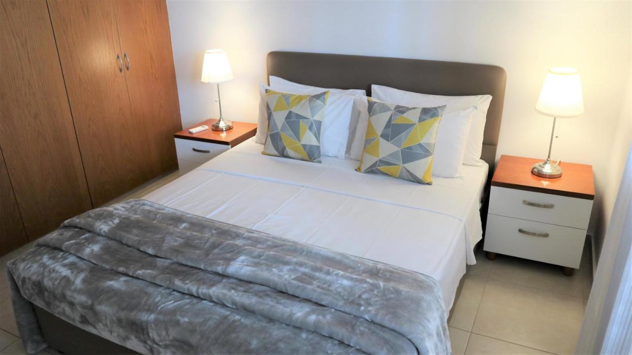 Chronas By Prestige Bookings Coral Bay Exteriér fotografie