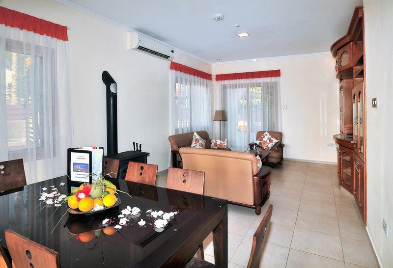 Chronas By Prestige Bookings Coral Bay Exteriér fotografie
